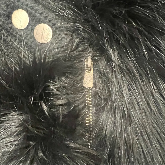 Armani Exchange faux fur jacket - Picture 15 of 16